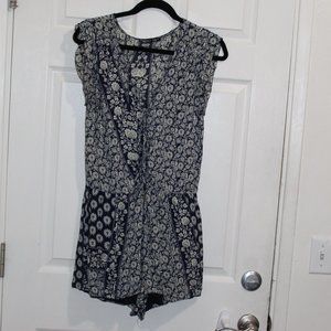 Gypsy Romper Boho Floral Print Lace-up Ruffle Women Medium